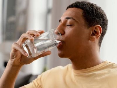 drink 8-10 glasses of water drink 8-10 glasses of water